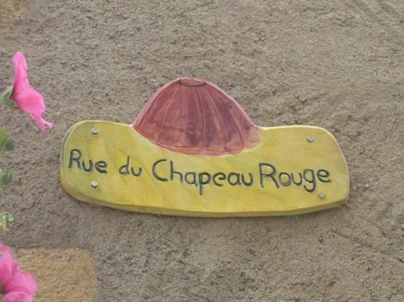 Апартаменти L'Atelier Du Chapeau Rouge Souvigny Екстер'єр фото
